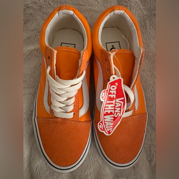 Vans Shoes - 🆕 Vans Tiger Orange Old Skool Sneakers Authentic ✨🧡